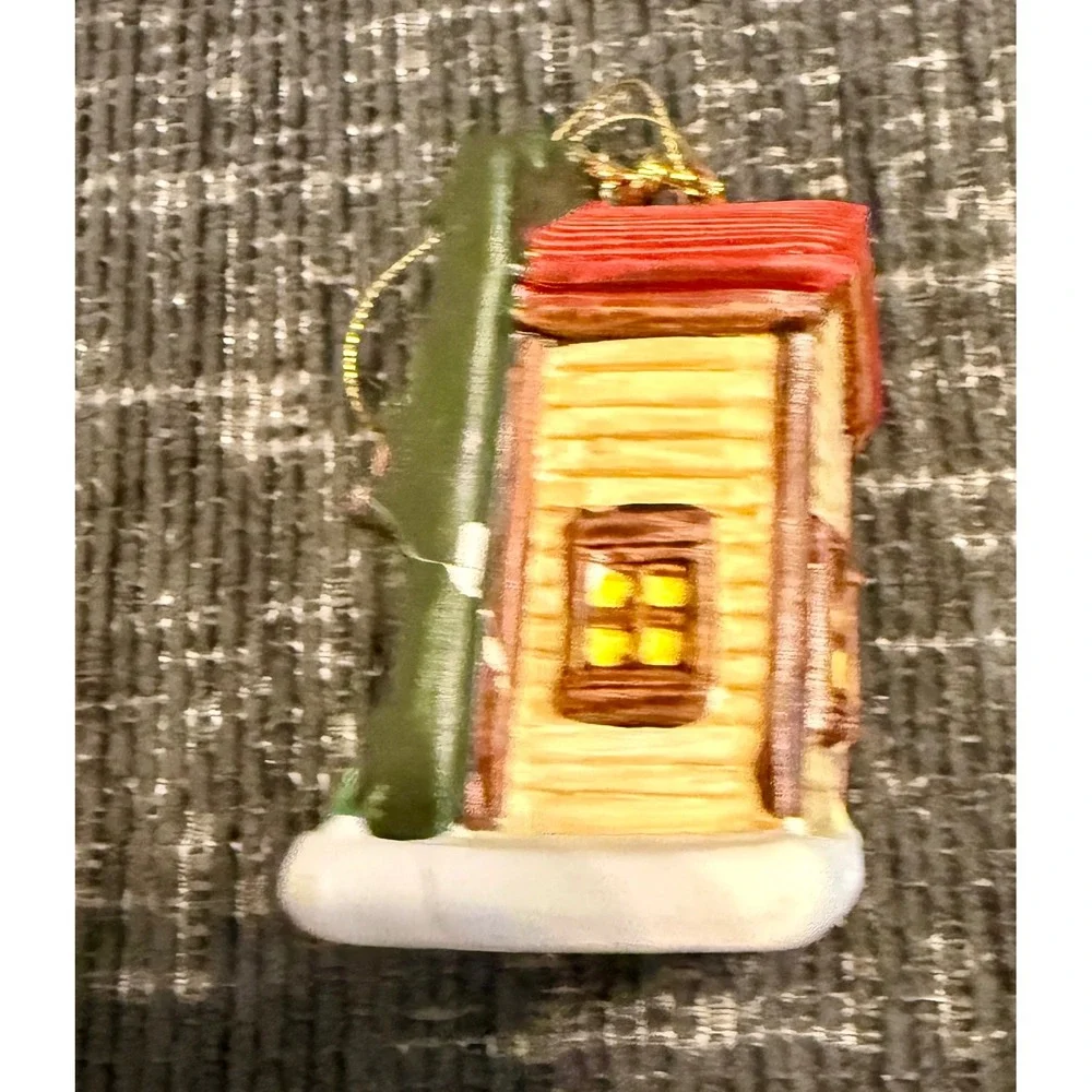 Kwik Fill General Store Ornament 1994 Ceramic Vintage Boxed (has chip)
